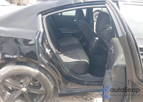 2015 Dodge Charger Sxt из США, поврежденный, VIN 2C3CDXHG7FH777845